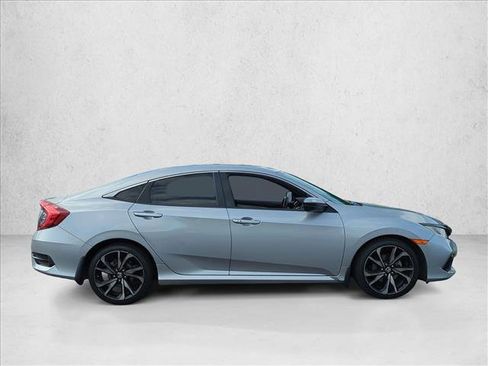 Used 2019 Honda Civic Sport image 4