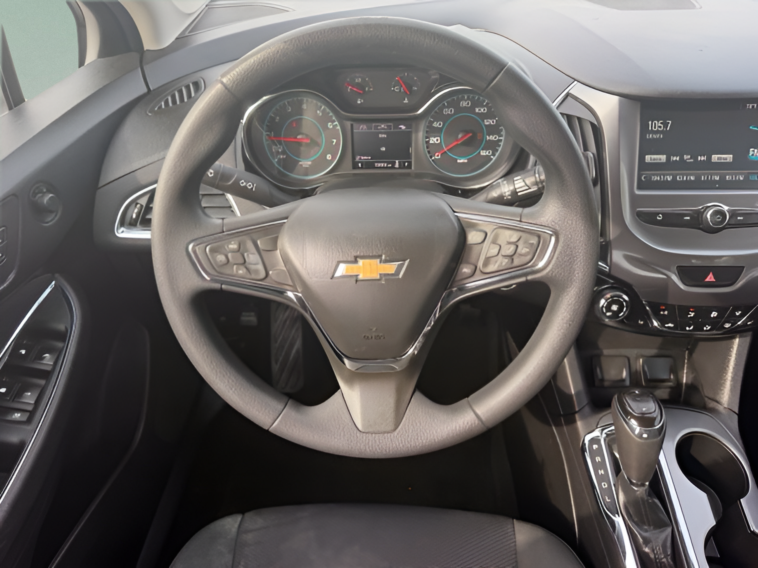 Used 2017 Chevrolet Cruze LT w/ Convenience Package FWD image 12