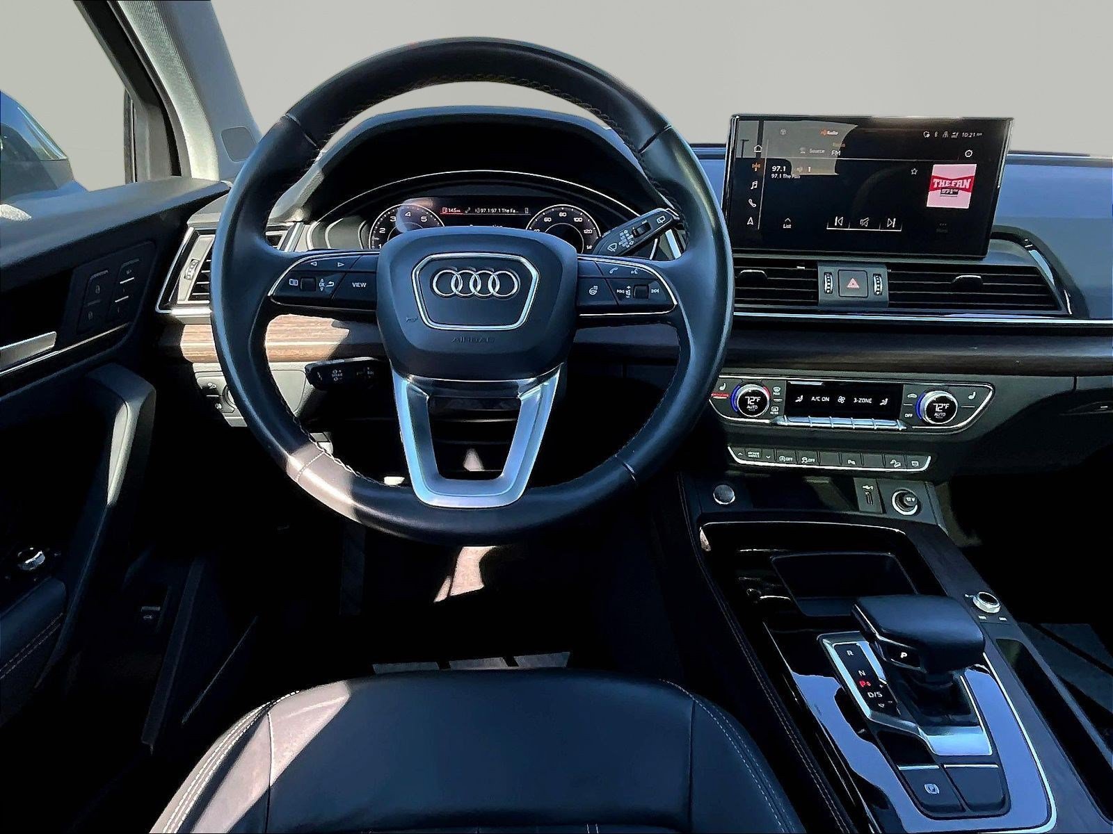 Used 2023 Audi Q5 2.0T Premium Plus w/ Premium Plus Package AWD/4WD image 8