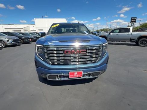 Certified 2024 GMC Sierra 1500 Denali w/ Denali Reserve Package AWD/4WD image 3
