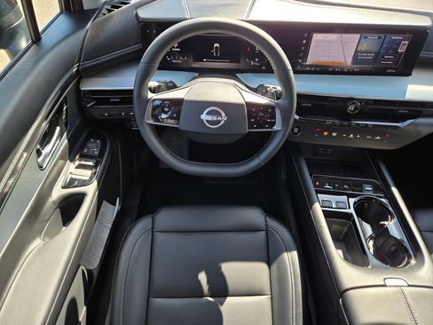 Used 2025 Nissan Murano SL w/ Cargo Package AWD/4WD image 16