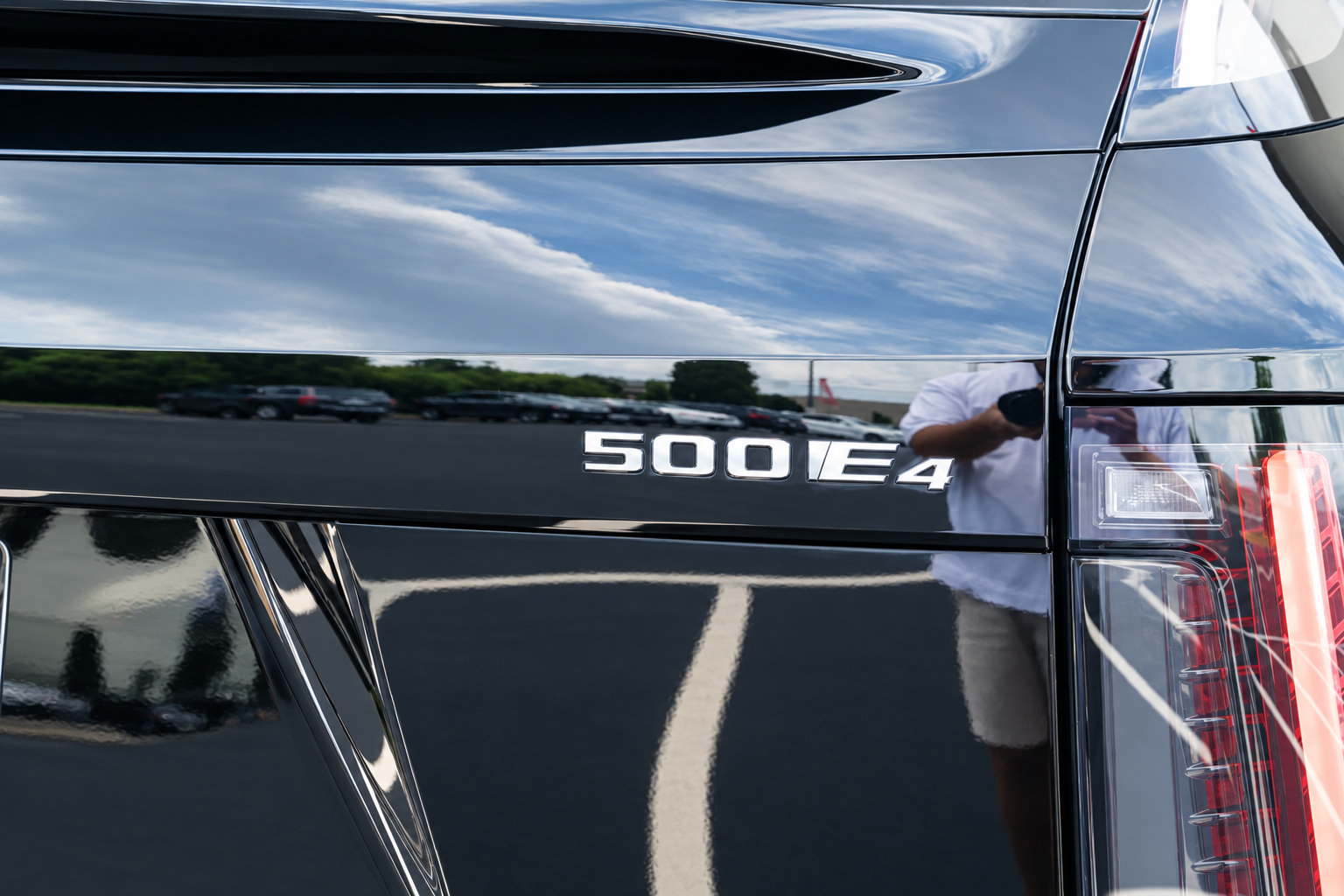 Used 2025 Cadillac Optiq Sport 1 w/ LPO, ONYX Package AWD/4WD image 20
