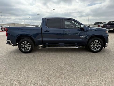 Used 2021 Chevrolet Silverado 1500 LT image 10