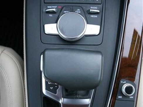 Used 2019 Audi A4 2.0T Premium Plus w/ Premium Plus Package AWD/4WD image 25