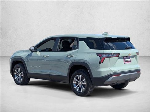 New 2026 Chevrolet Equinox LT w/ Safety and Technology Package FWD image 7