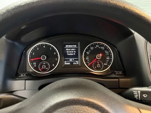 Used 2017 Volkswagen Tiguan S FWD image 25
