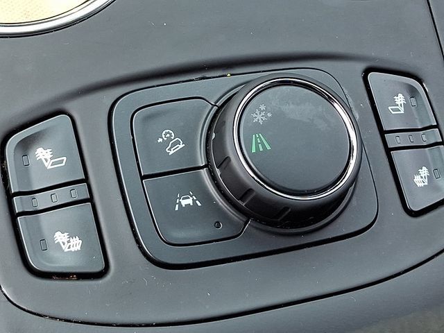 Used 2024 GMC Terrain SLE w/ Driver Convenience Package FWD image 23