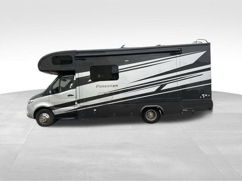 Used 2020 Mercedes-Benz Sprinter 3500 image 8