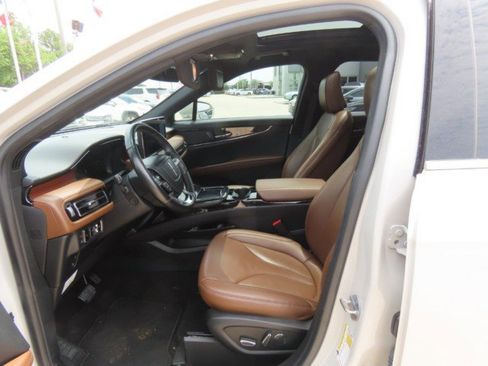 Certified 2022 Lincoln Nautilus Reserve FWD image 24
