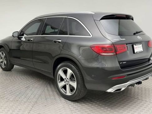 Used 2021 Mercedes-Benz GLC 300 4MATIC image 4