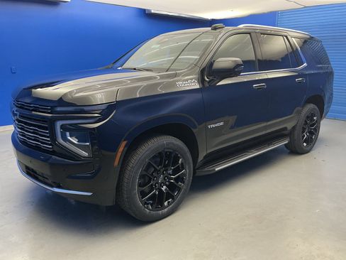 New 2026 Chevrolet Tahoe High Country w/ Sun And Tow Package AWD/4WD image 4