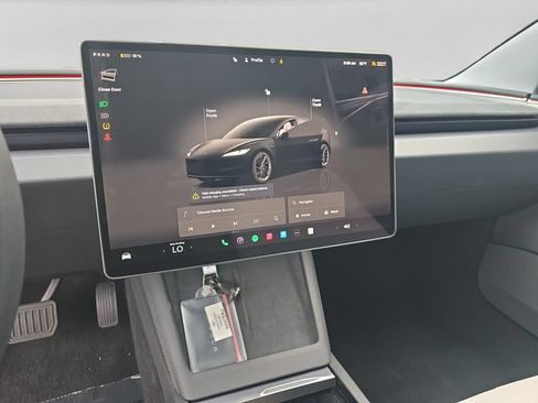 Used 2025 Tesla Model 3 Long Range RWD image 23