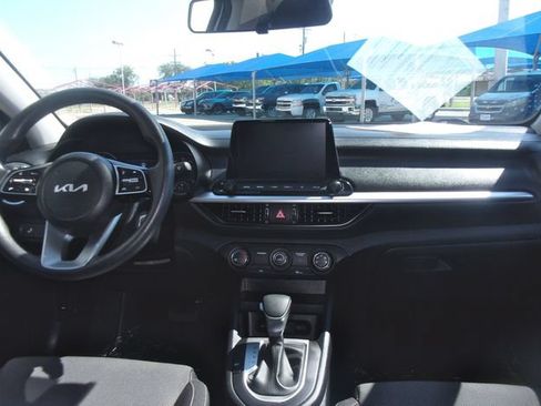 Used 2024 Kia Forte LXS w/ LXS Technology Package FWD image 14
