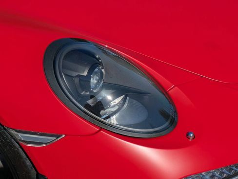 Used 2015 Porsche 911 GT3 image 10