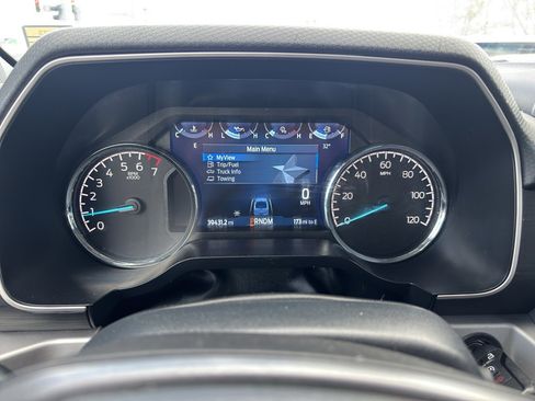 Used 2022 Ford F150 XLT w/ Equipment Group 301A Mid AWD/4WD image 14