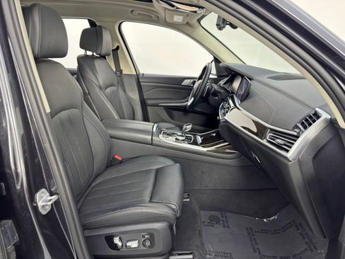 Used 2019 BMW X7 xDrive40i w/ Premium Package image 16