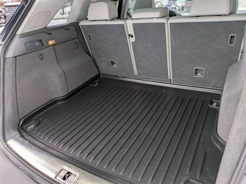 Used 2015 Audi Q5 2.0T Premium Plus w/ Technology Package image 30