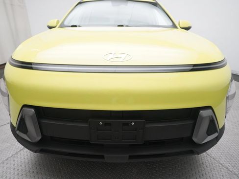 Used 2024 Hyundai Kona SEL AWD/4WD image 21