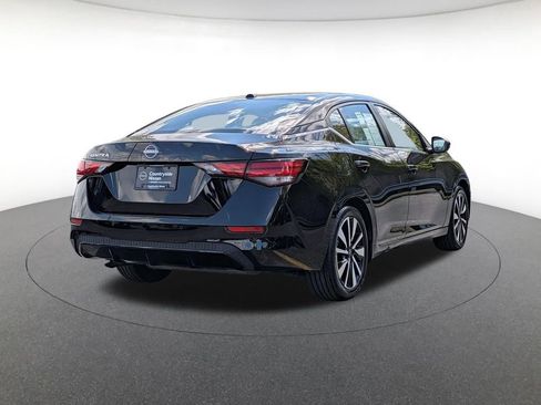 Used 2025 Nissan Sentra SV w/ SV Premium Package FWD image 5