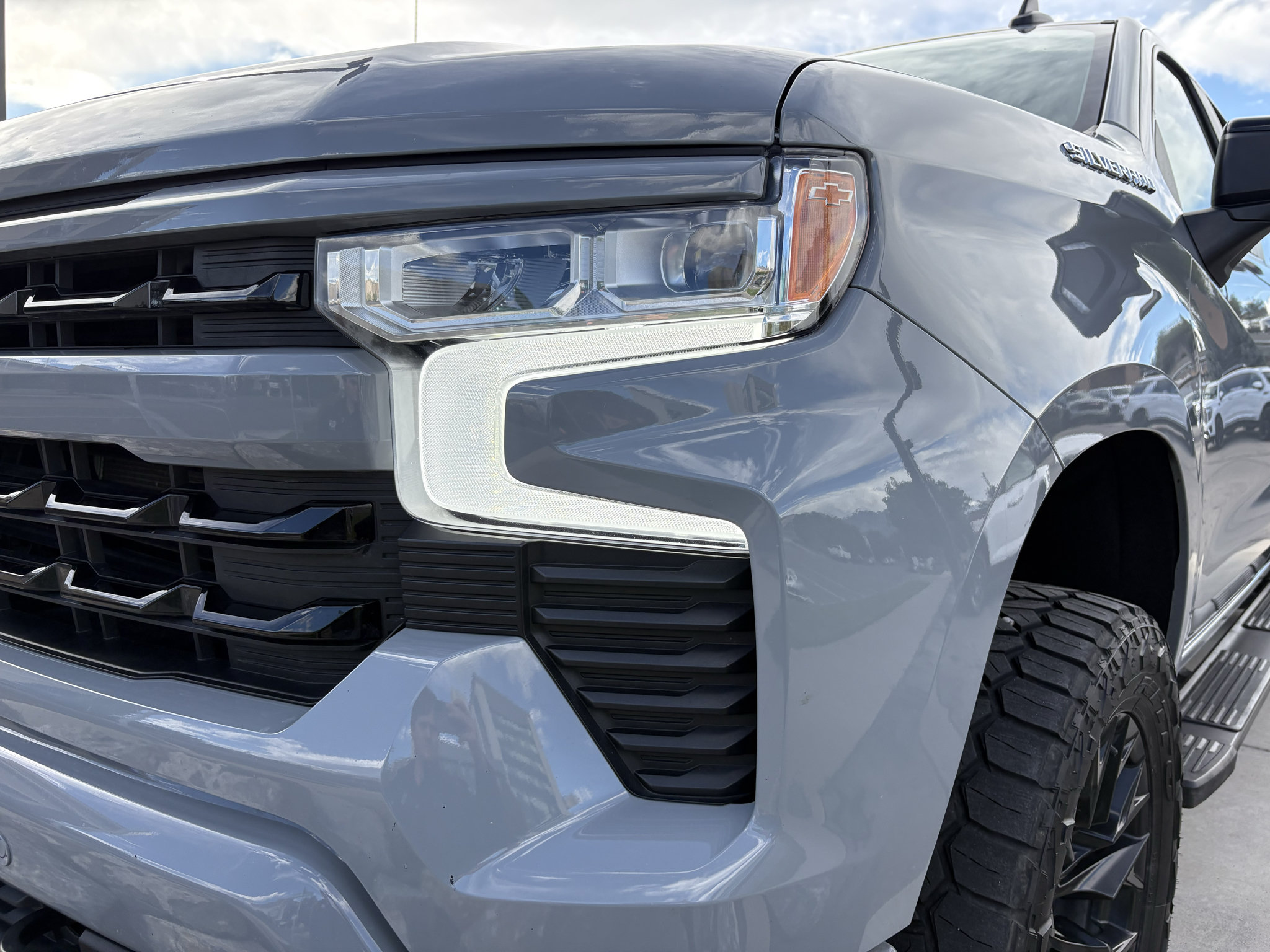Used 2024 Chevrolet Silverado 1500 RST w/ Convenience Package II AWD/4WD image 17