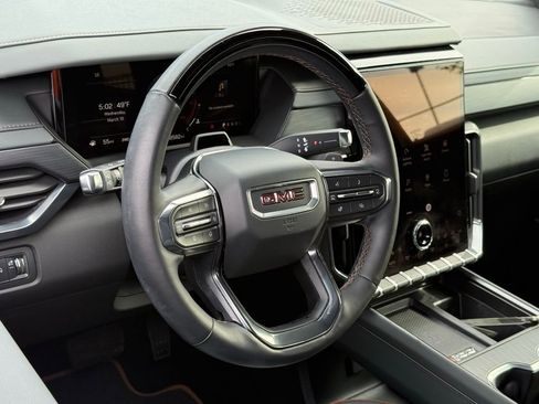 Used 2024 GMC Acadia AT4 w/ Super Cruise Package image 19