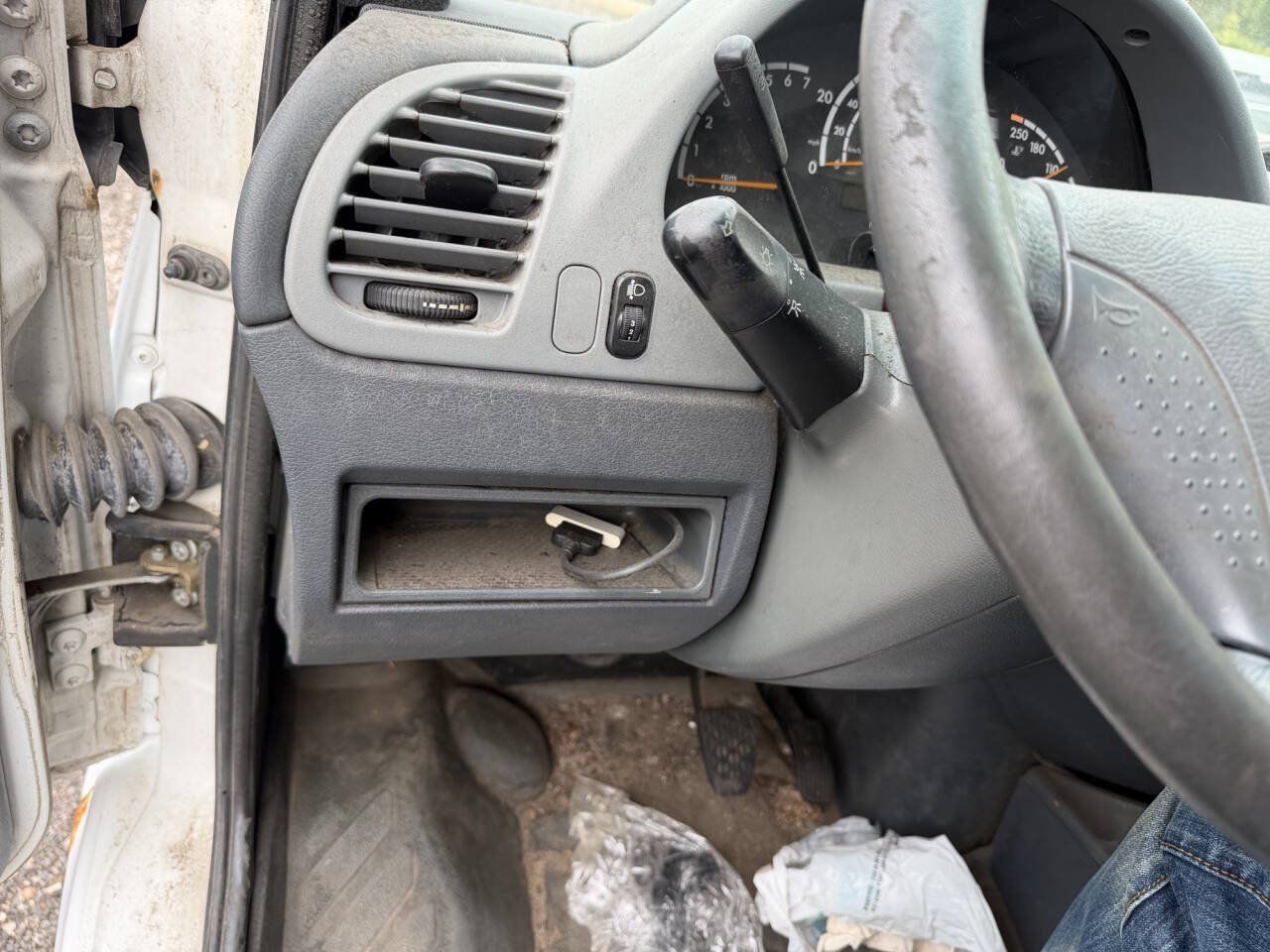 Used 2006 Dodge Sprinter 2500 w/ PWR Convenience Group RWD image 33