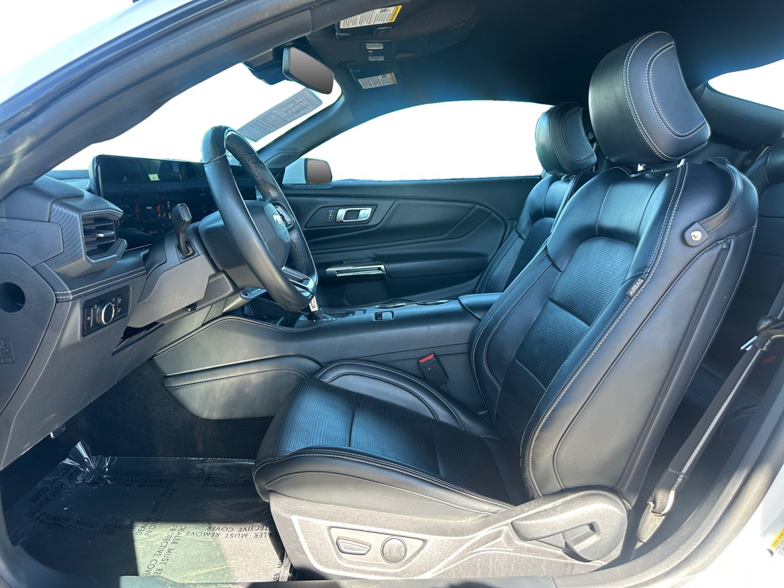 Used 2024 Ford Mustang Premium RWD image 9