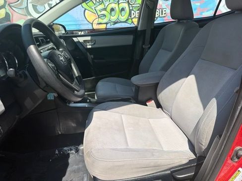Used 2014 Toyota Corolla LE FWD image 13