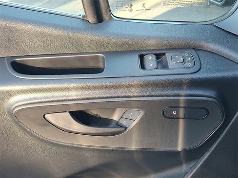 New 2025 Mercedes-Benz Sprinter 2500 image 9
