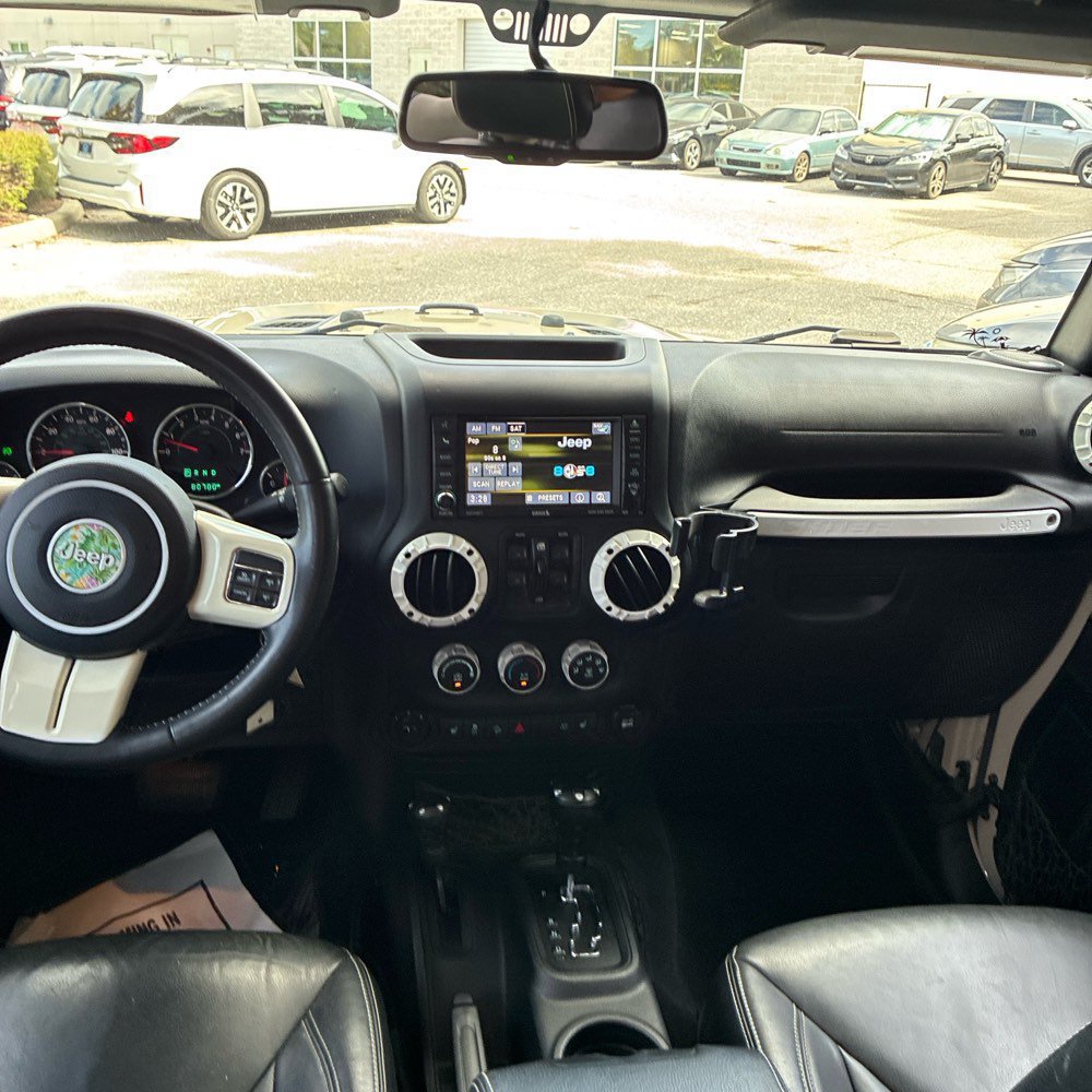 Used 2017 Jeep Wrangler Unlimited Sahara w/ Quick Order Package 24E Chief AWD/4WD image 3