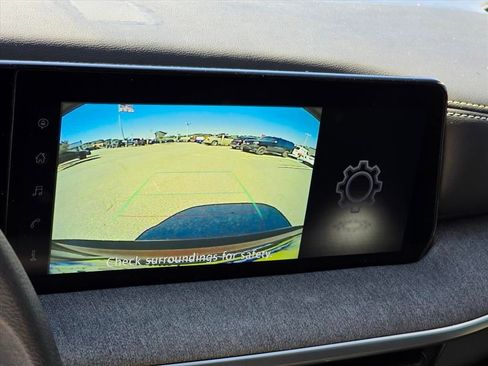 Used 2025 Nissan Kicks SV FWD image 5