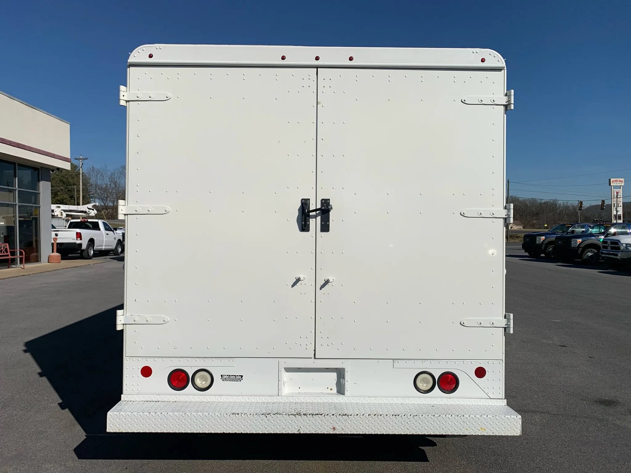 Used 2014 Ford E-350 and Econoline 350 Super Duty w/ A/C Prep Package RWD image 6