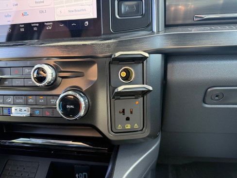 New 2026 Ford F350 Lariat image 16