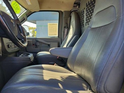 Used 2023 Chevrolet Express 2500 w/ Driver Convenience Package RWD image 15