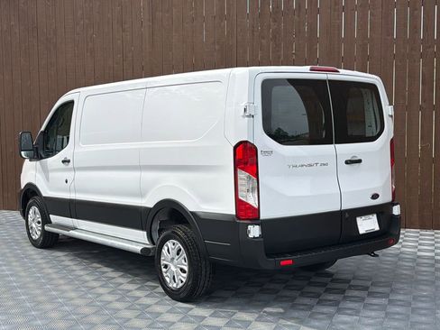 Used 2025 Ford Transit 250 Low Roof w/ Exterior Upgrade Package RWD image 13