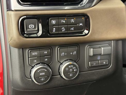 New 2026 GMC Yukon Denali Ultimate image 35