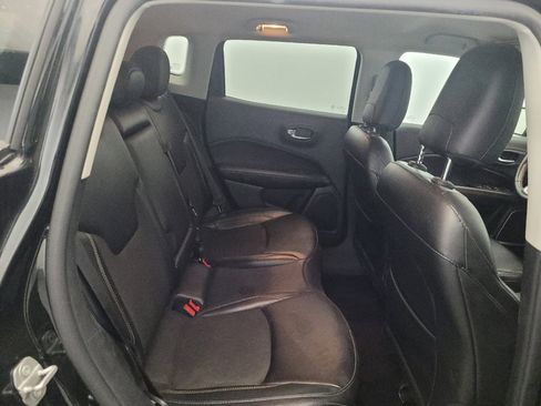 Used 2020 Jeep Compass Latitude FWD image 19