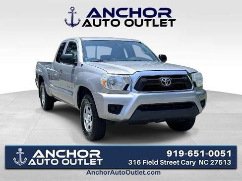 Used 2015 Toyota Tacoma 2WD Access Cab w/ SR5 Package image 1