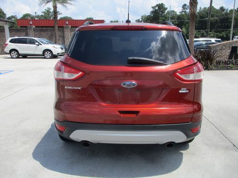 Used 2015 Ford Escape SE w/ Equipment Group 201A AWD/4WD image 24