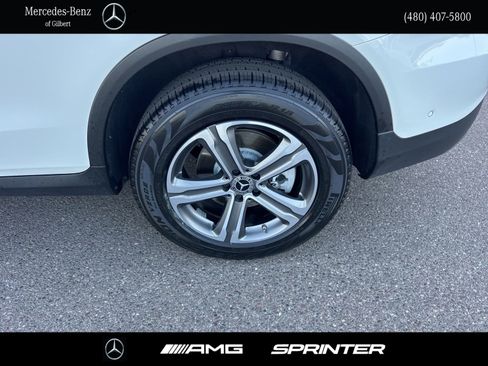 Certified 2022 Mercedes-Benz GLC 300 w/ Premium Package Lite image 8