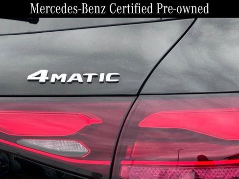 Used 2024 Mercedes-Benz GLC 300 4MATIC image 11