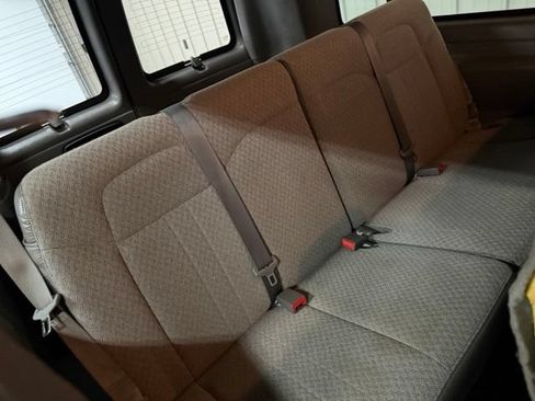 Used 2014 GMC Savana 3500 LT w/ LT Preferred Equipment Group RWD image 21