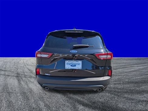 Certified 2026 Ford Escape ST-Line w/ Tech Pack #1 FWD image 5