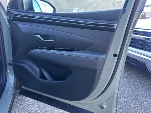 Used 2024 Hyundai Santa Cruz Limited image 23