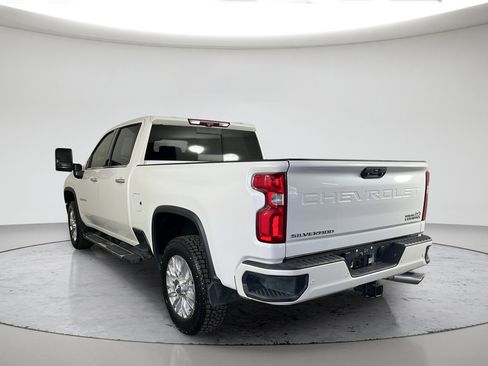 Used 2020 Chevrolet Silverado 3500 High Country w/ Technology Package AWD/4WD image 7