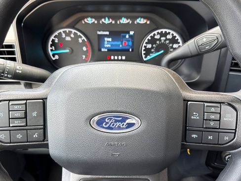 New 2026 Ford F250 XL w/ XL Chrome Package image 19