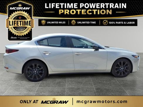 Used 2024 MAZDA MAZDA3 s FWD image 2