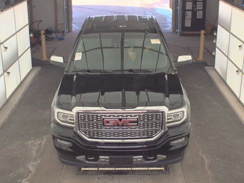 Used 2017 GMC Sierra 1500 Denali w/ Denali Ultimate Package image 2