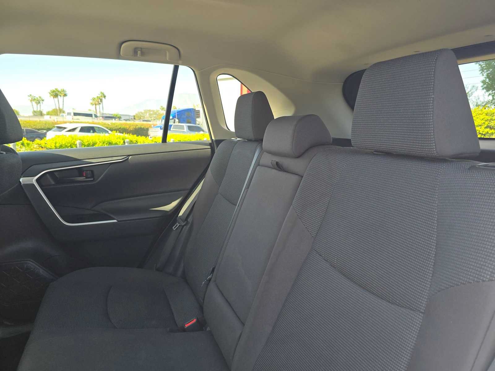 Used 2023 Toyota RAV4 LE FWD image 17