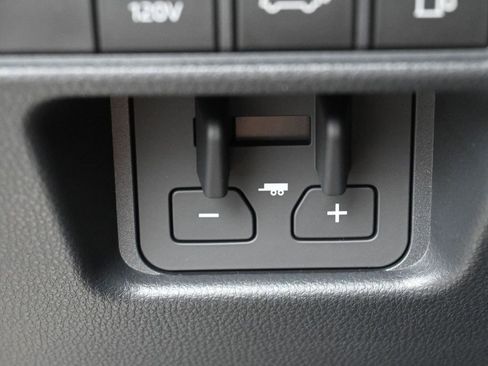 Used 2025 Toyota Land Cruiser w/ Premium Package image 17